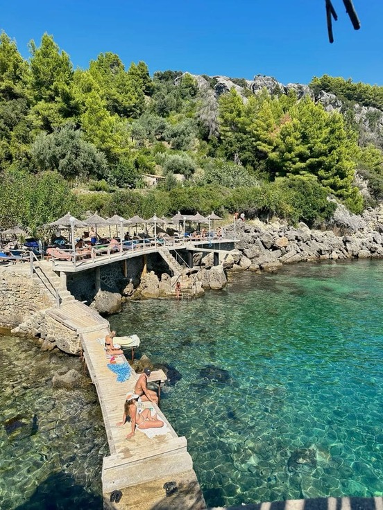 Playa de Himare en Albania